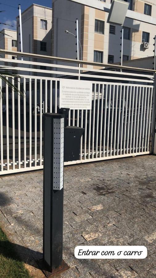 Apartamento Apartamento Em Londrina Privado Com 2 Quartos De Casal Com Utensilios Garagem E Wifi Exterior foto