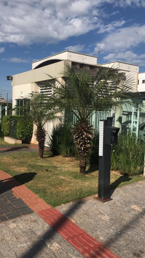 Apartamento Apartamento Em Londrina Privado Com 2 Quartos De Casal Com Utensilios Garagem E Wifi Exterior foto