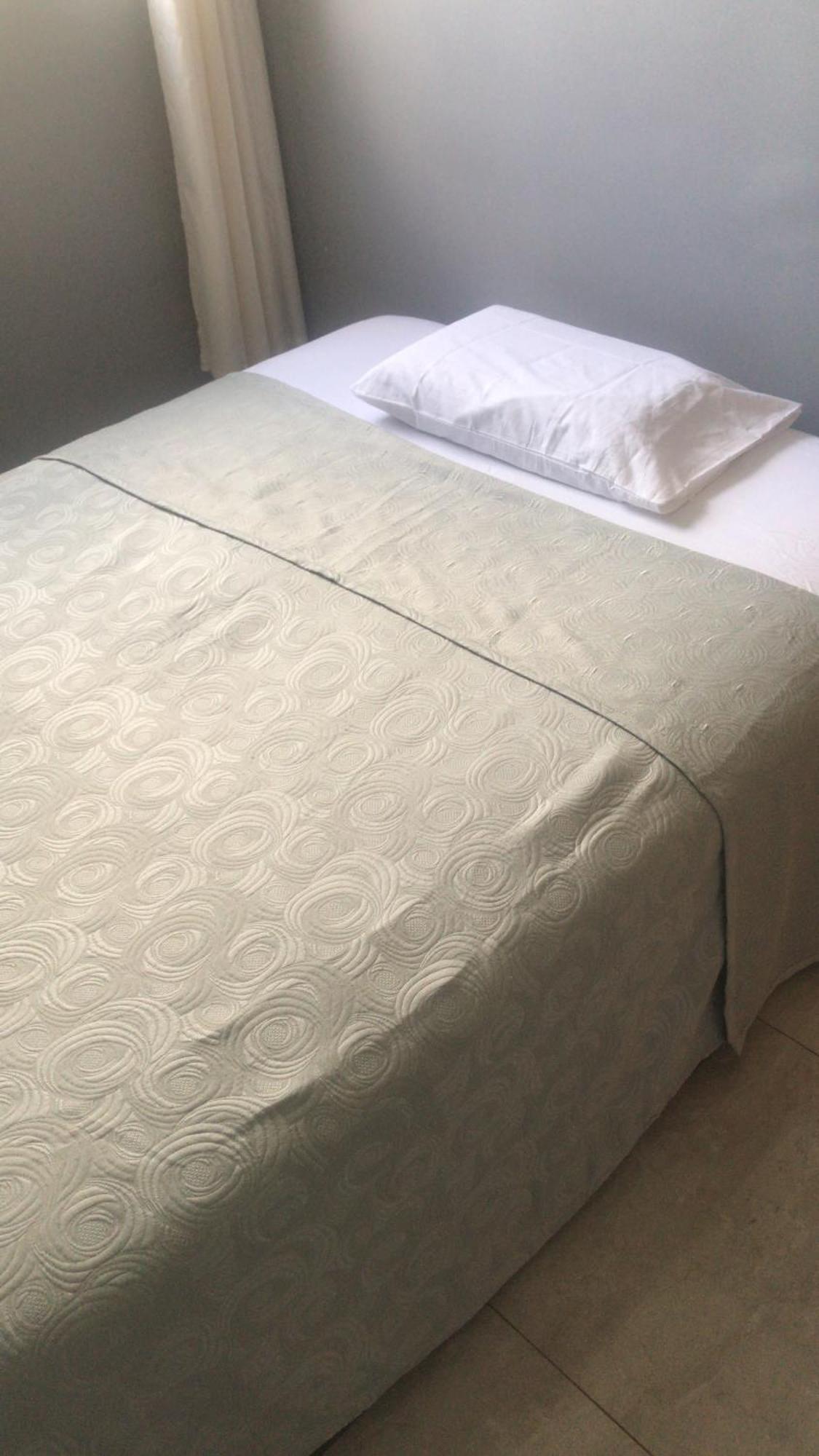 Apartamento Apartamento Em Londrina Privado Com 2 Quartos De Casal Com Utensilios Garagem E Wifi Exterior foto